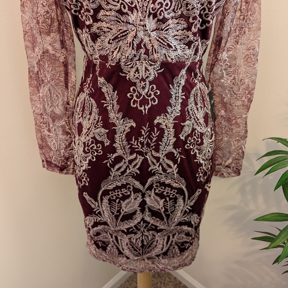 Soieblu Burgundy Lace Long Sleeve Dress - Picture 4 of 12